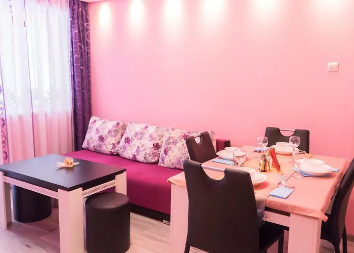 Nicole Apartament Warna