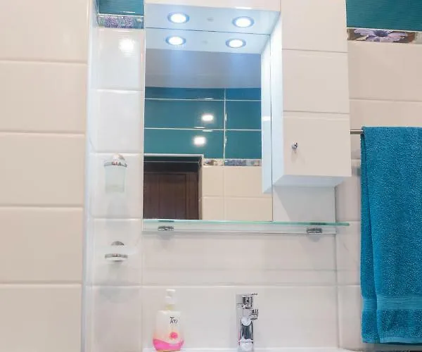 Nicole Apartament Warna